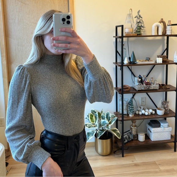 Express Ballon Sleeve Ribbed Sweater Bodysuit - Picture 4 of 7
